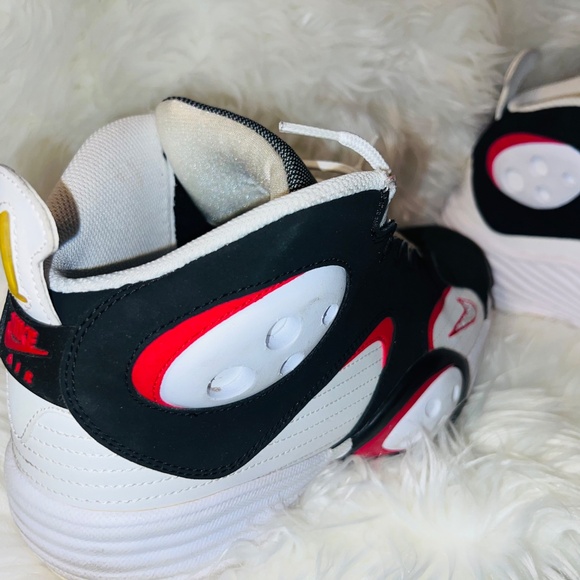 Men’s Nike size 12 main image 7